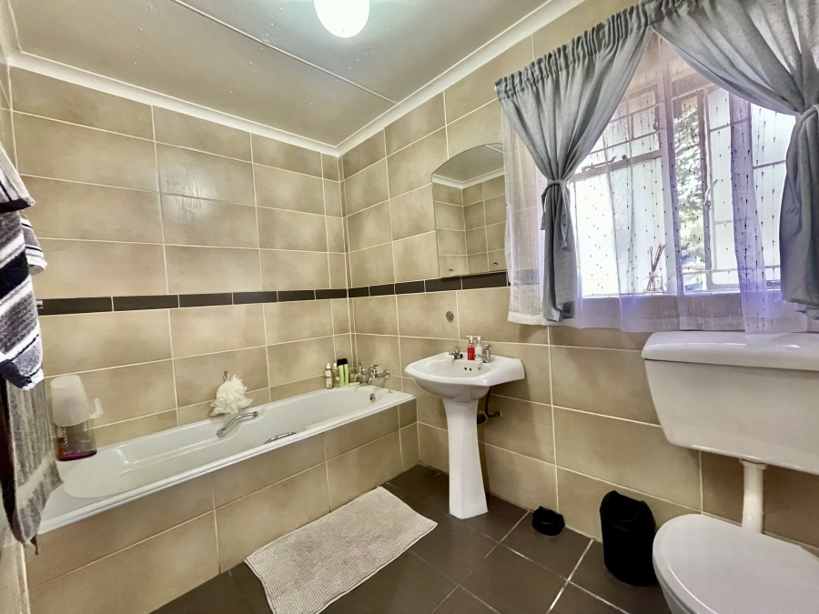 3 Bedroom Property for Sale in Secunda Mpumalanga