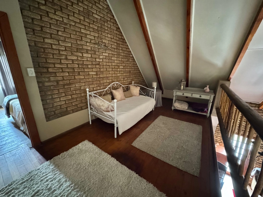 5 Bedroom Property for Sale in Ben Fleur Mpumalanga