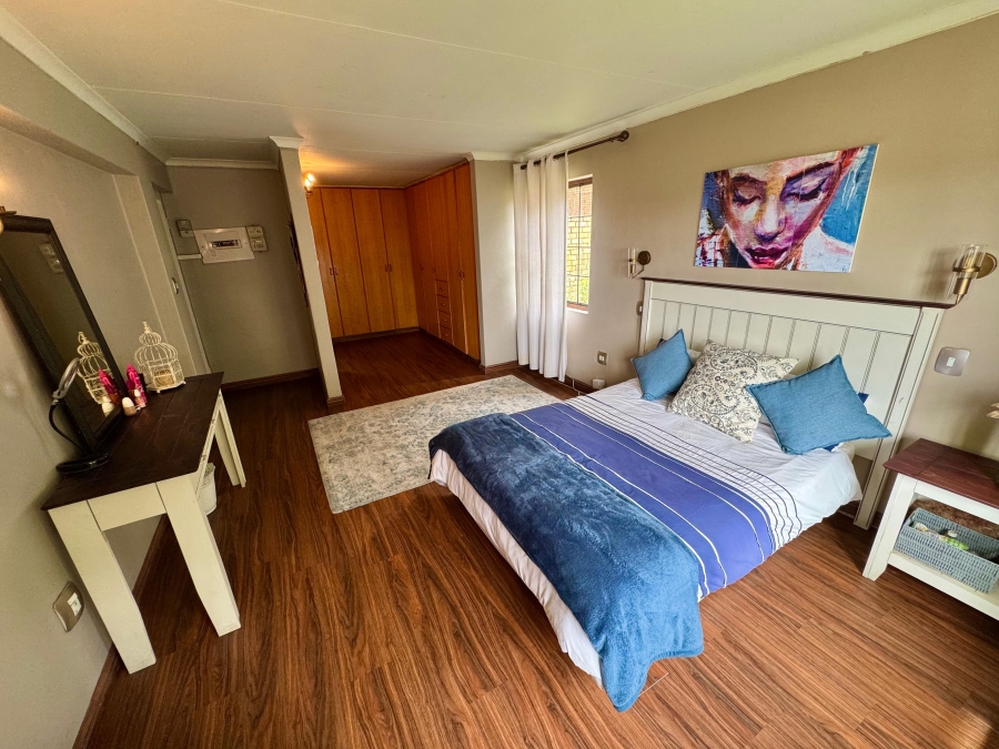 5 Bedroom Property for Sale in Ben Fleur Mpumalanga