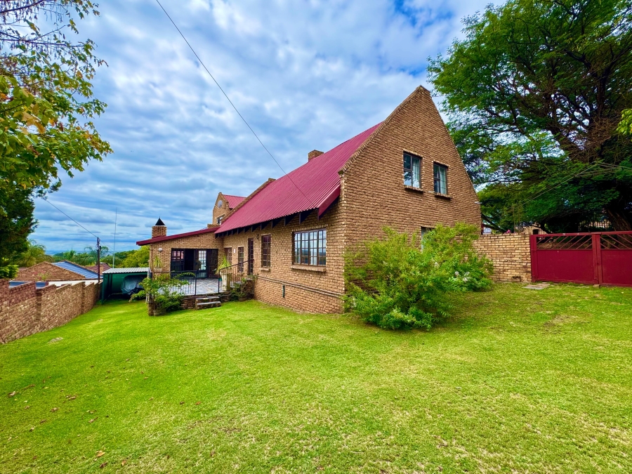 5 Bedroom Property for Sale in Ben Fleur Mpumalanga