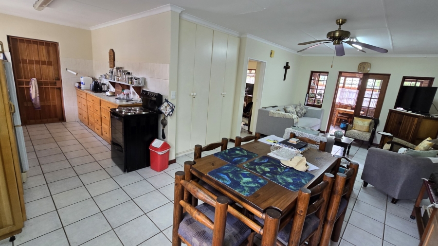 1 Bedroom Property for Sale in White River Mpumalanga