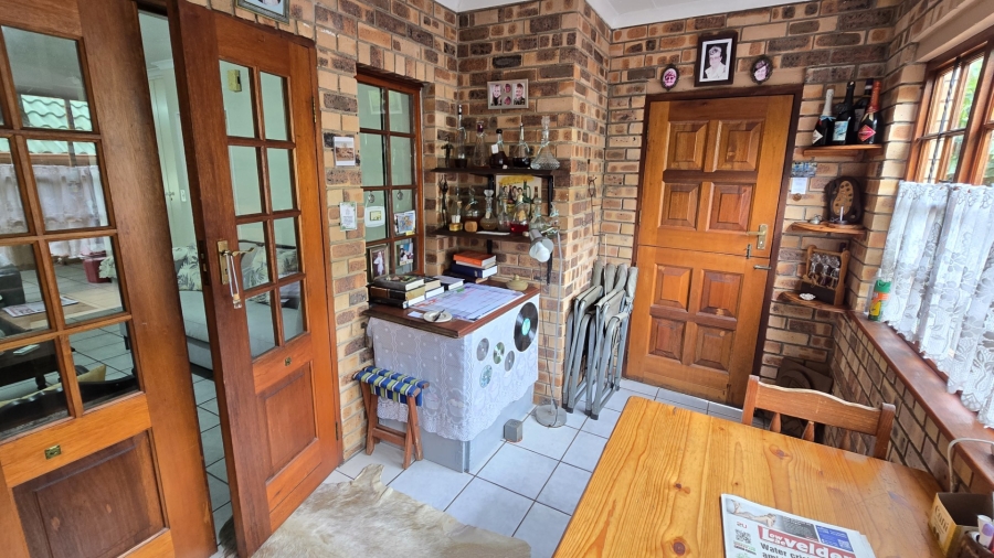 1 Bedroom Property for Sale in White River Mpumalanga