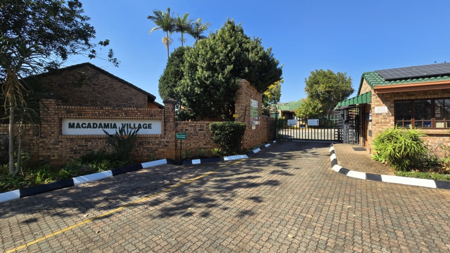 1 Bedroom Property for Sale in White River Mpumalanga