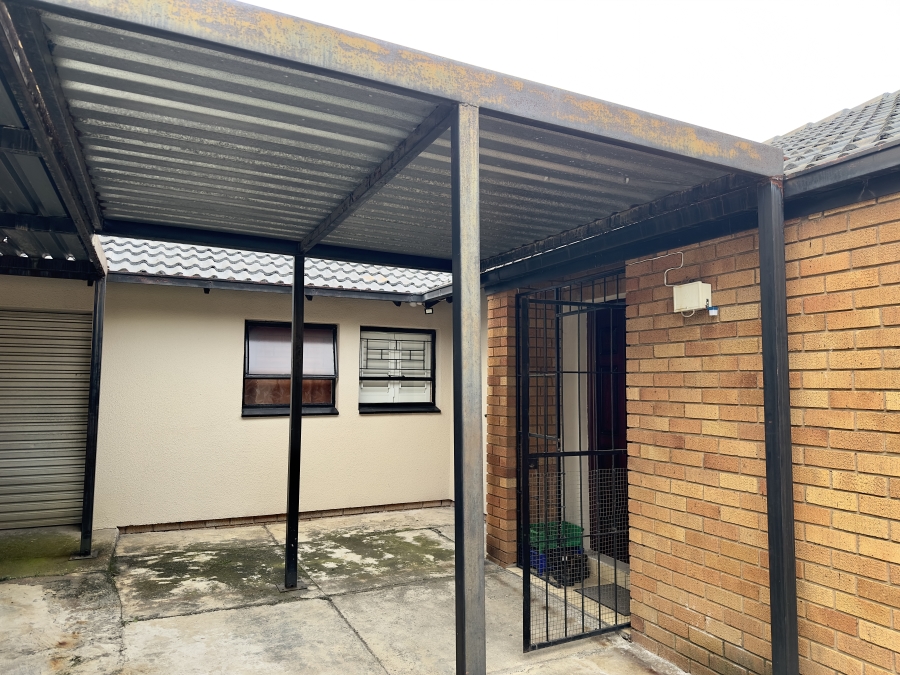 4 Bedroom Property for Sale in Noordrand Mpumalanga