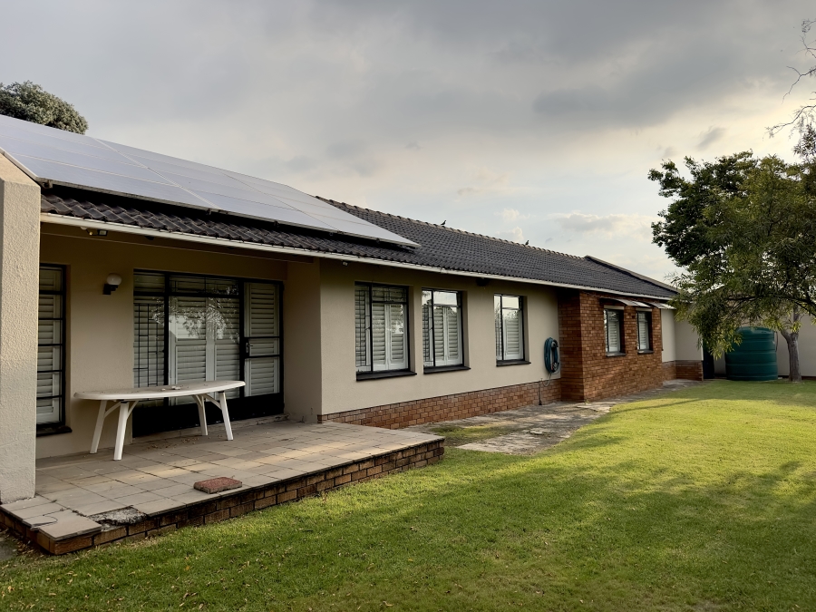 4 Bedroom Property for Sale in Noordrand Mpumalanga