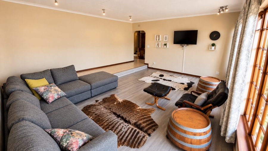 5 Bedroom Property for Sale in West Acres Mpumalanga