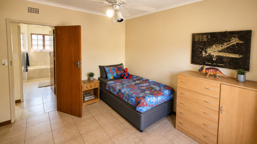 5 Bedroom Property for Sale in West Acres Mpumalanga