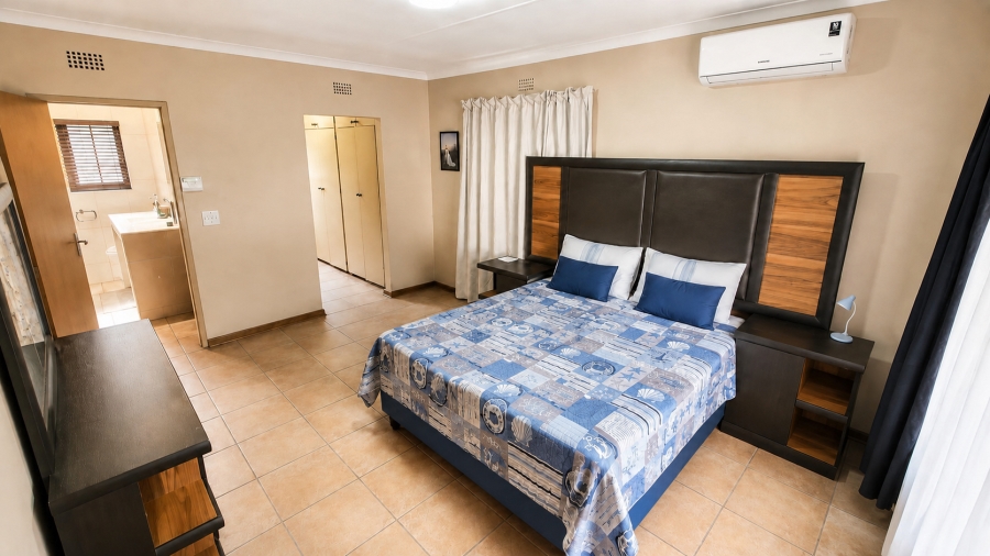 5 Bedroom Property for Sale in West Acres Mpumalanga