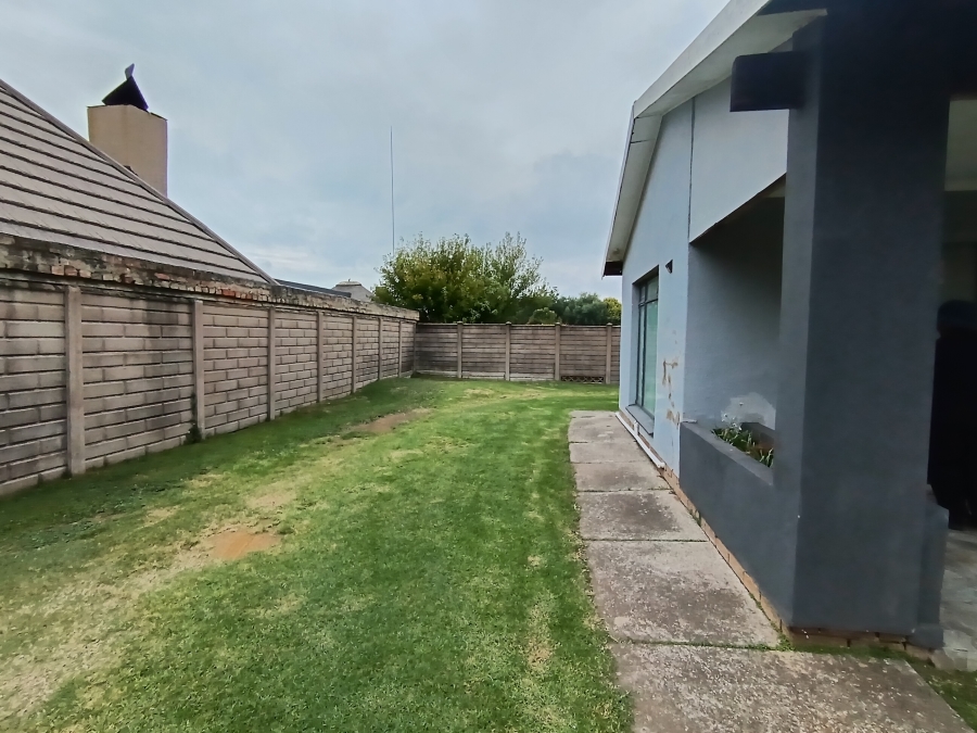 9 Bedroom Property for Sale in Kruinpark Mpumalanga