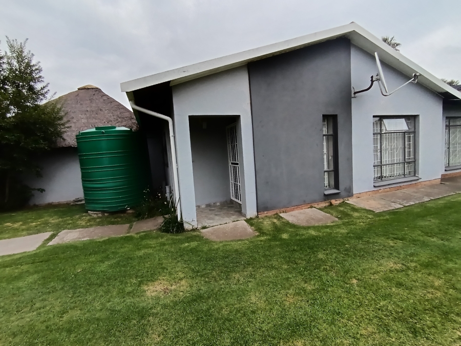 9 Bedroom Property for Sale in Kruinpark Mpumalanga