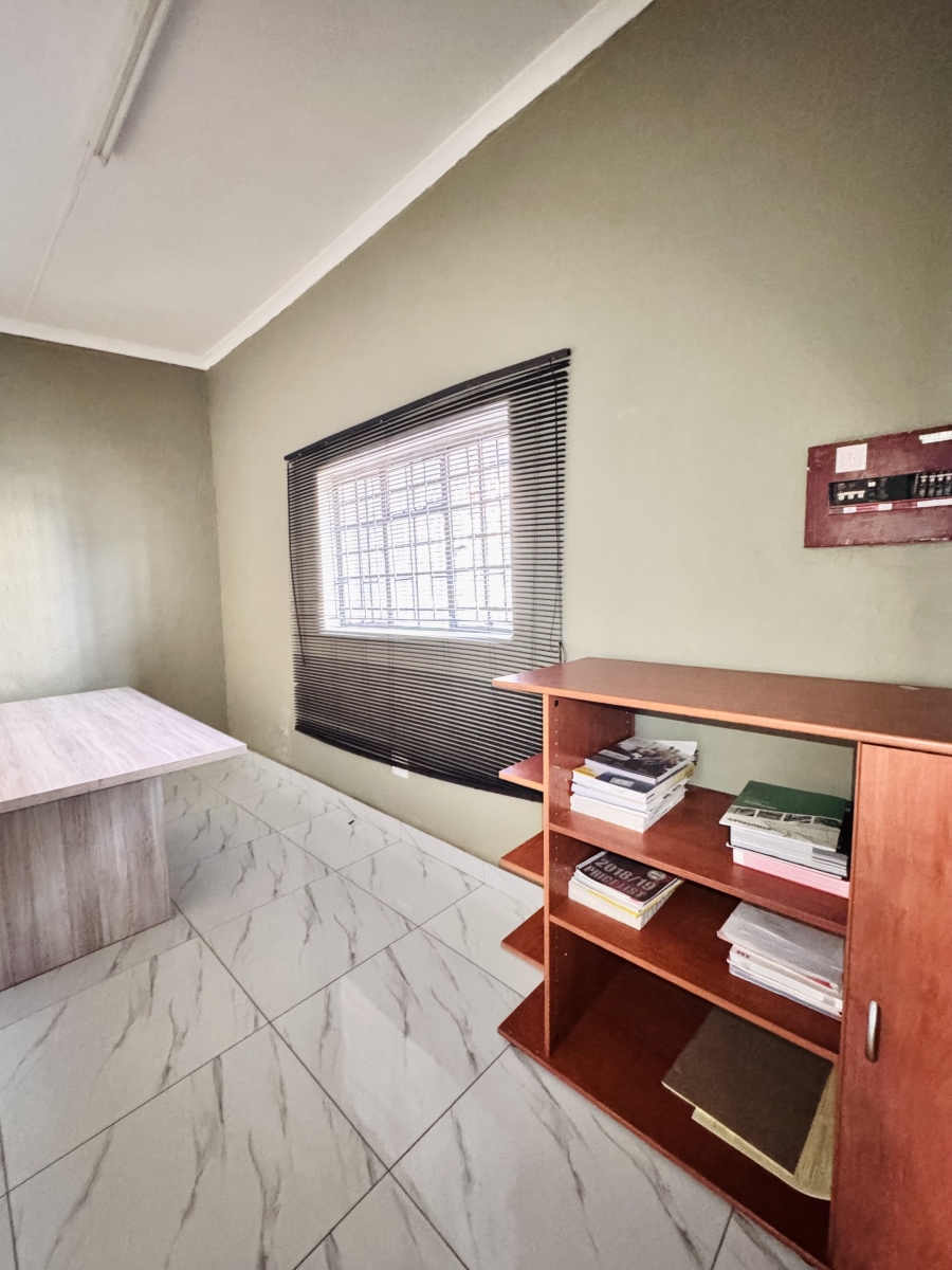 Commercial Property for Sale in Witbank Ext 8 Mpumalanga