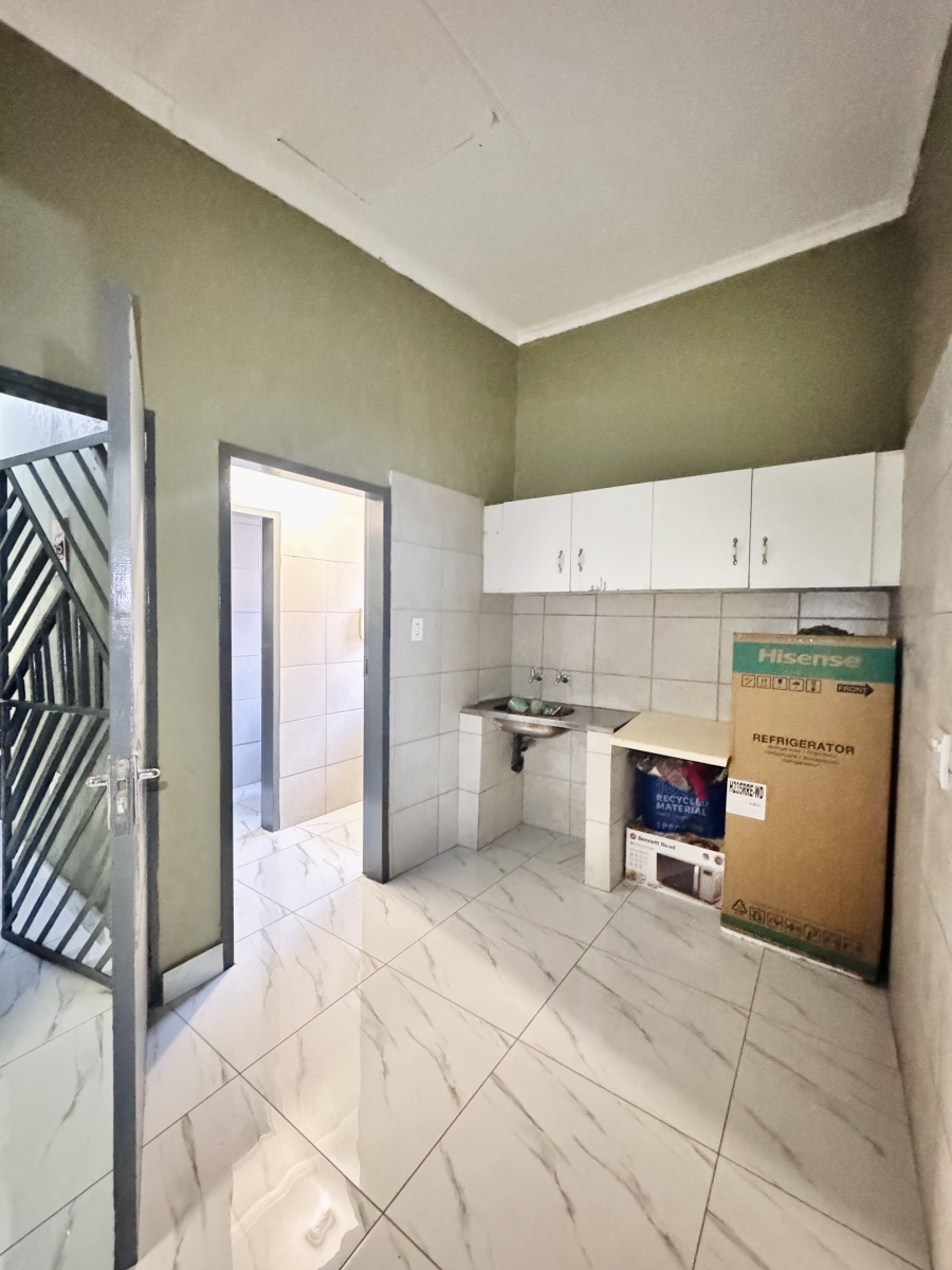 Commercial Property for Sale in Witbank Ext 8 Mpumalanga