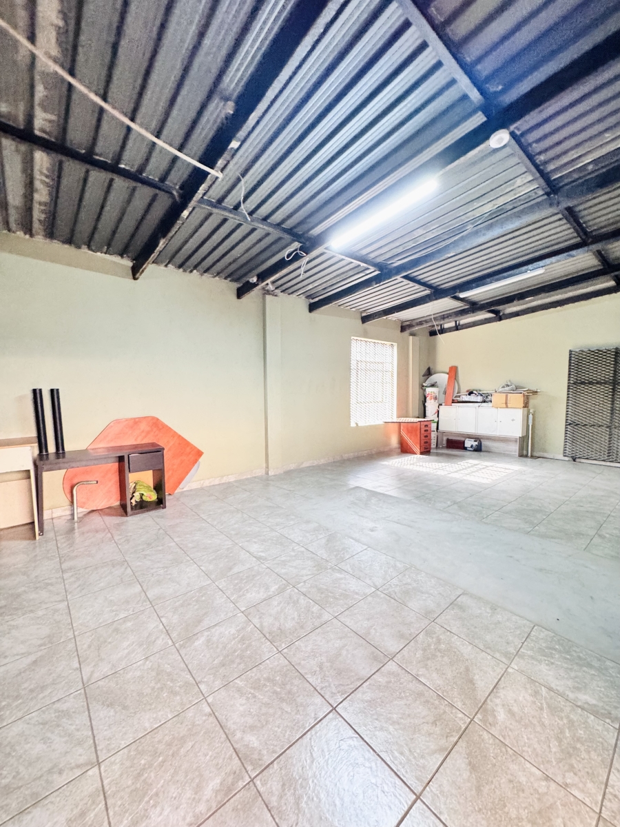 Commercial Property for Sale in Witbank Ext 8 Mpumalanga
