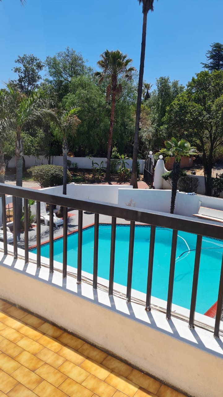 8 Bedroom Property for Sale in Reyno Ridge Mpumalanga