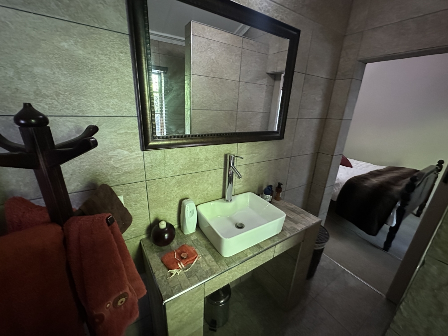 7 Bedroom Property for Sale in Alkmaar Mpumalanga