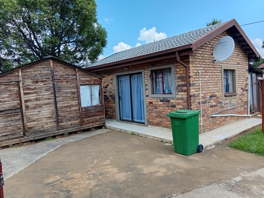 4 Bedroom Property for Sale in Mineralia Mpumalanga