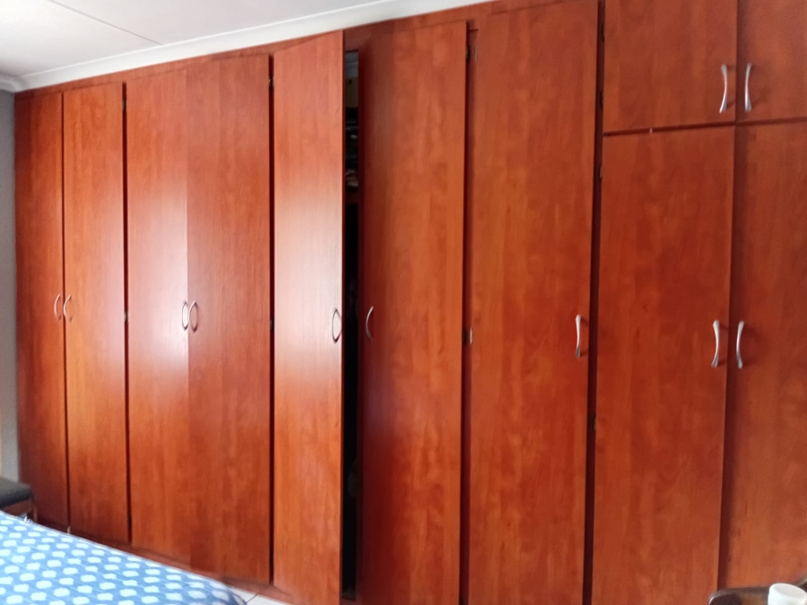 4 Bedroom Property for Sale in Mineralia Mpumalanga