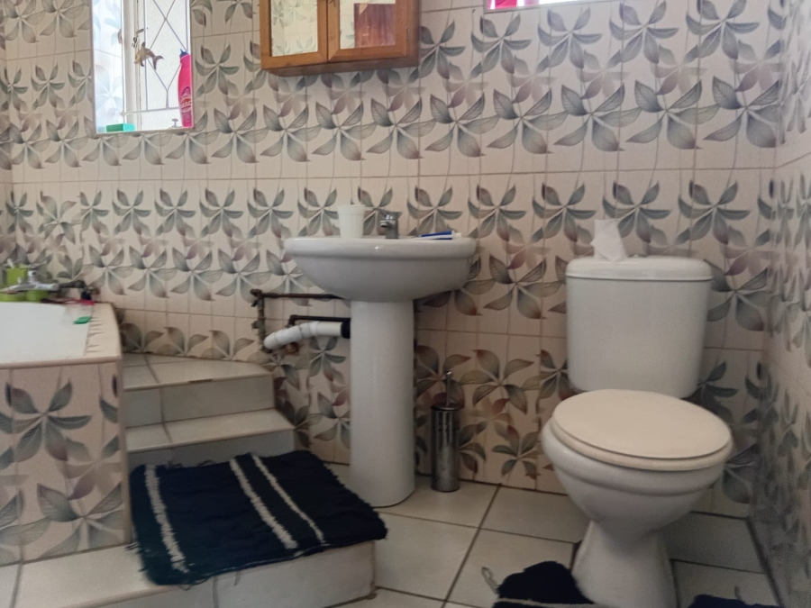 4 Bedroom Property for Sale in Mineralia Mpumalanga