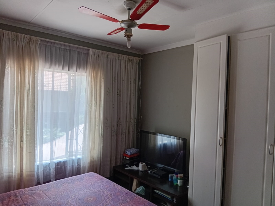 4 Bedroom Property for Sale in Mineralia Mpumalanga