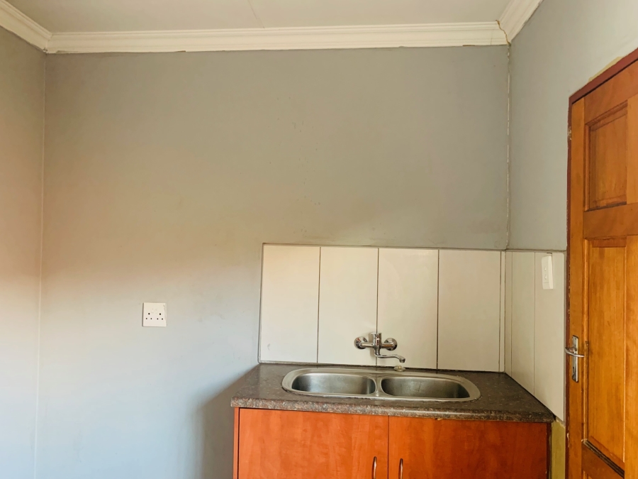 To Let 3 Bedroom Property for Rent in Mineralia Mpumalanga