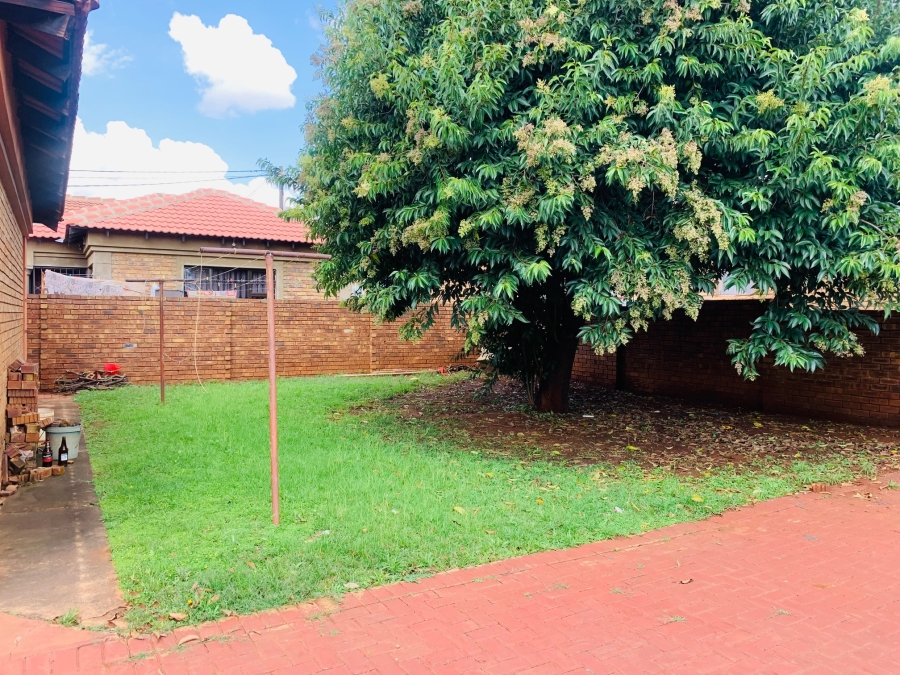 To Let 3 Bedroom Property for Rent in Mineralia Mpumalanga