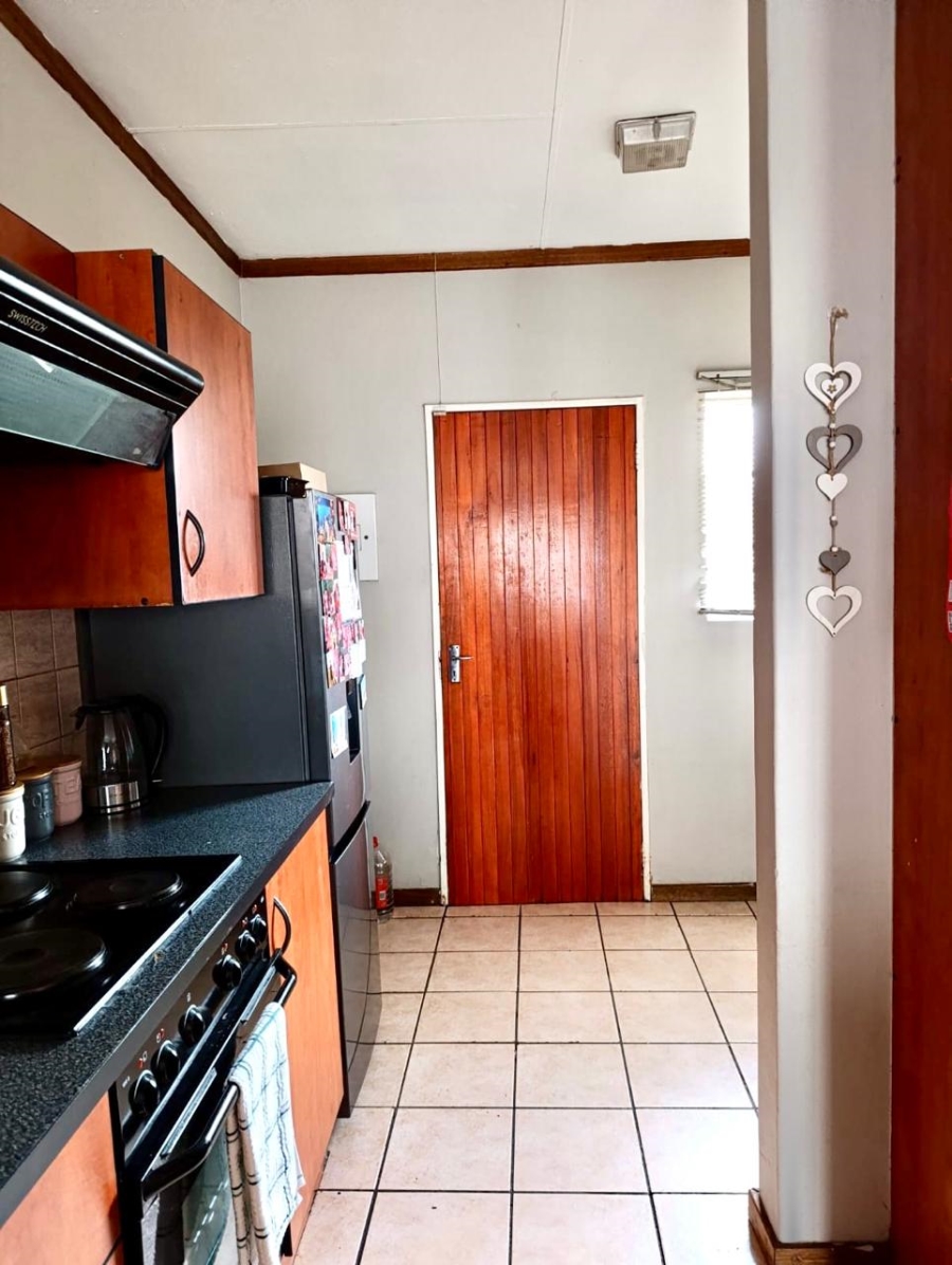2 Bedroom Property for Sale in Noordrand Mpumalanga