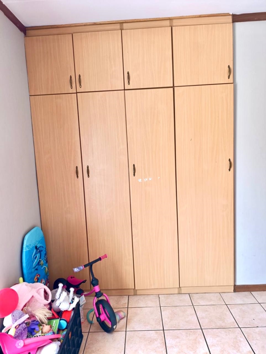 2 Bedroom Property for Sale in Noordrand Mpumalanga