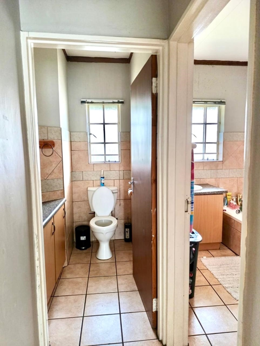 2 Bedroom Property for Sale in Noordrand Mpumalanga