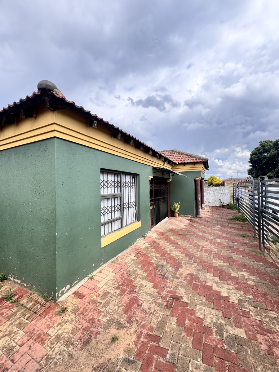 3 Bedroom Property for Sale in Kwaguqa Ext 10 Mpumalanga