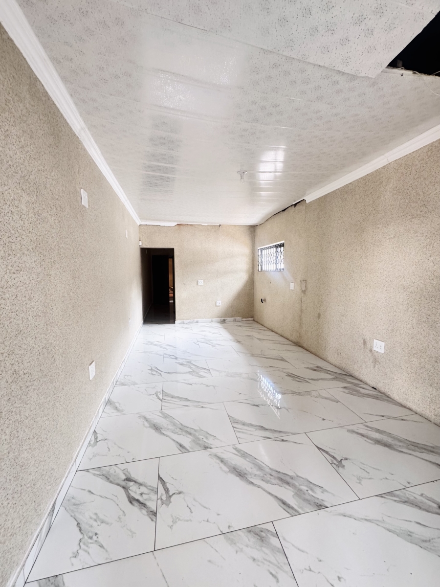 7 Bedroom Property for Sale in Reyno Ridge Mpumalanga