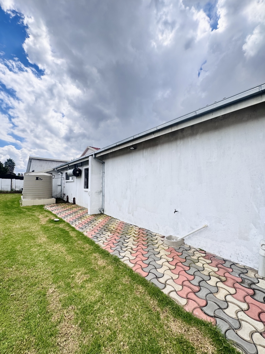 7 Bedroom Property for Sale in Reyno Ridge Mpumalanga