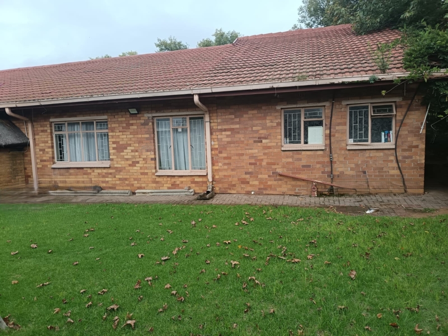 6 Bedroom Property for Sale in Kriel Mpumalanga