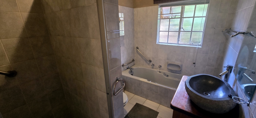 Commercial Property for Sale in White River Ext 5 Mpumalanga