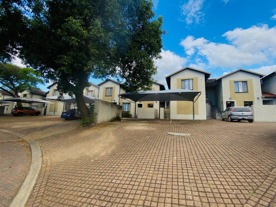 2 Bedroom Property for Sale in West Acres Mpumalanga