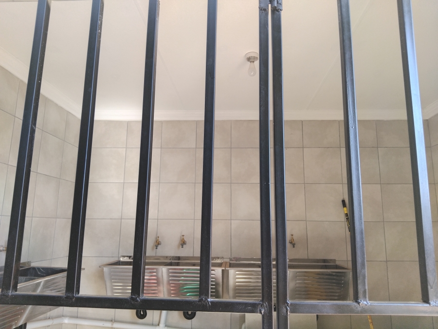 To Let 1 Bedroom Property for Rent in Barberton Mpumalanga