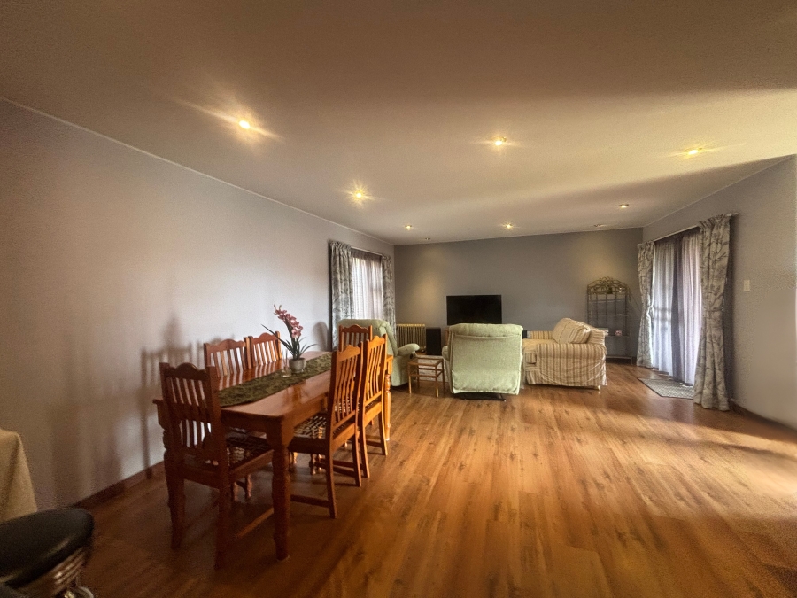 3 Bedroom Property for Sale in Reyno Ridge Mpumalanga