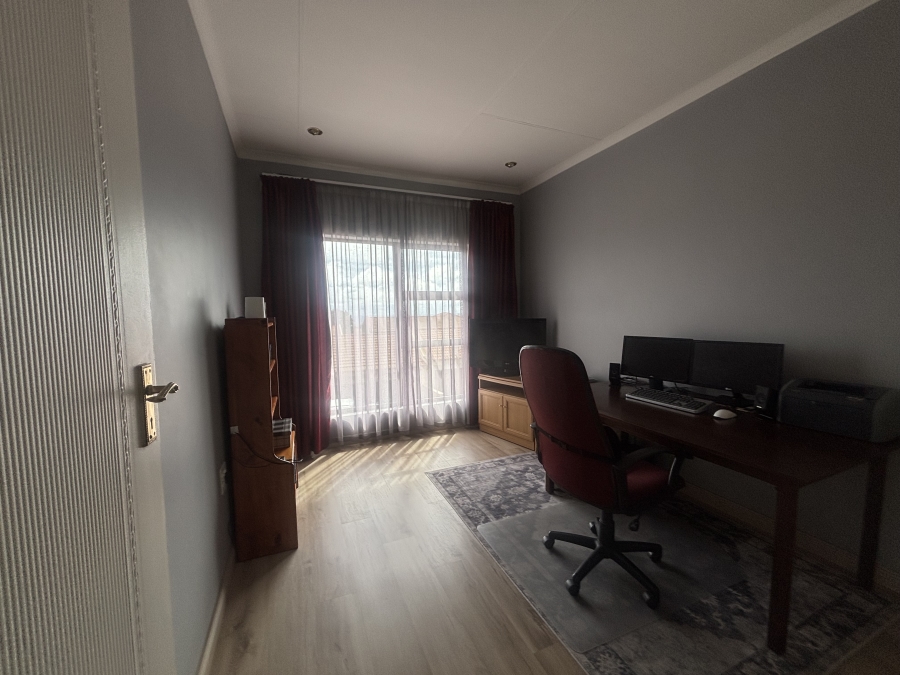 3 Bedroom Property for Sale in Reyno Ridge Mpumalanga