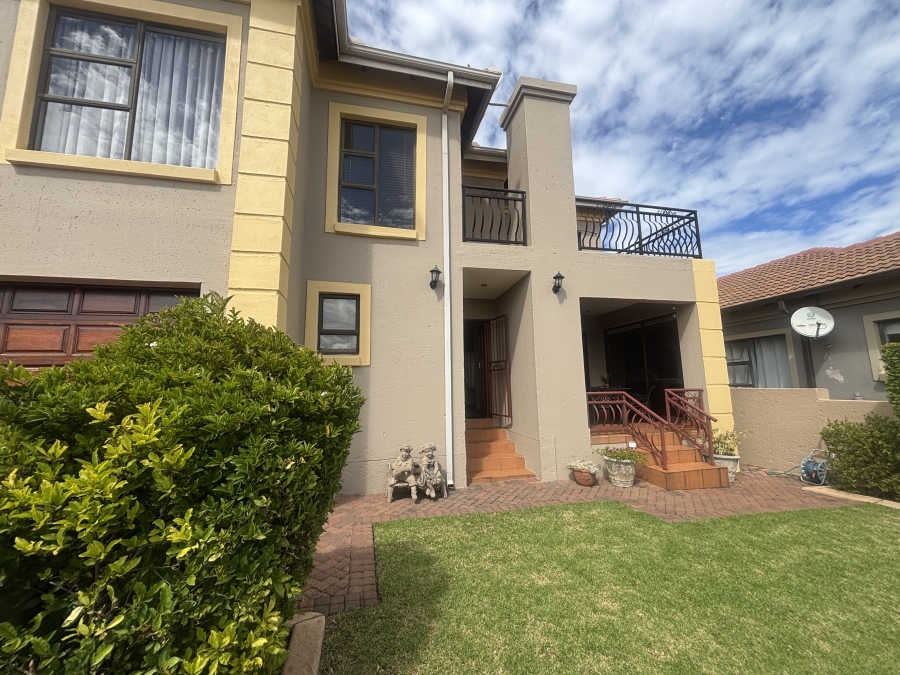 3 Bedroom Property for Sale in Reyno Ridge Mpumalanga
