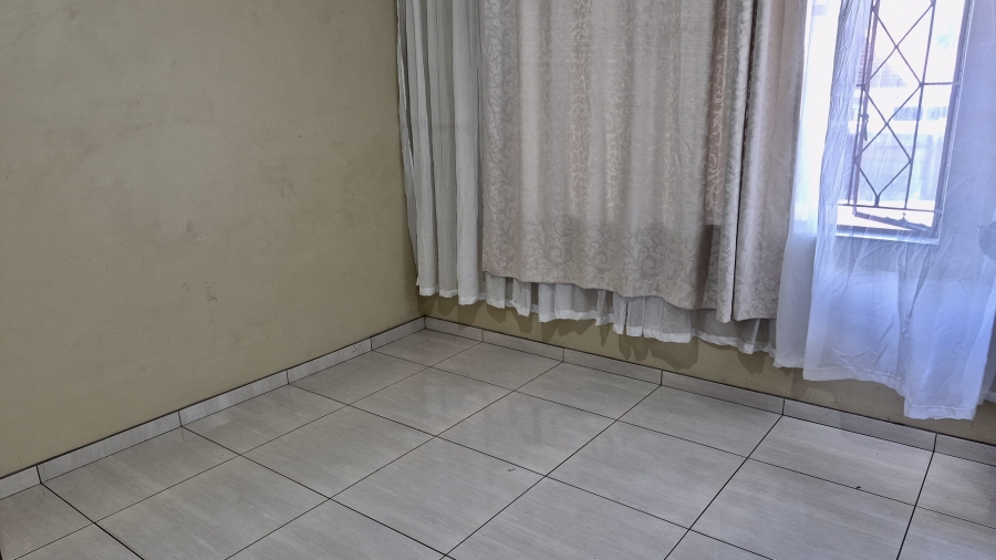 3 Bedroom Property for Sale in Die Heuwel Ext 4 Mpumalanga