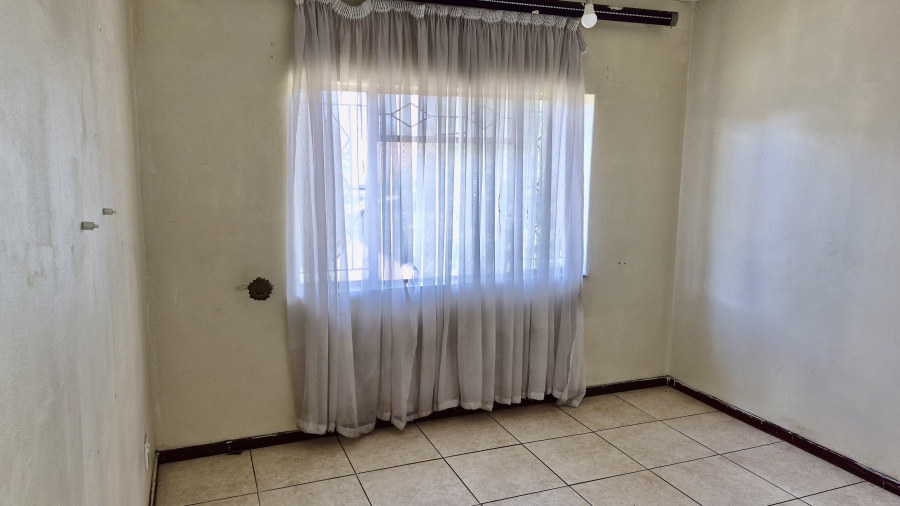 3 Bedroom Property for Sale in Die Heuwel Ext 4 Mpumalanga