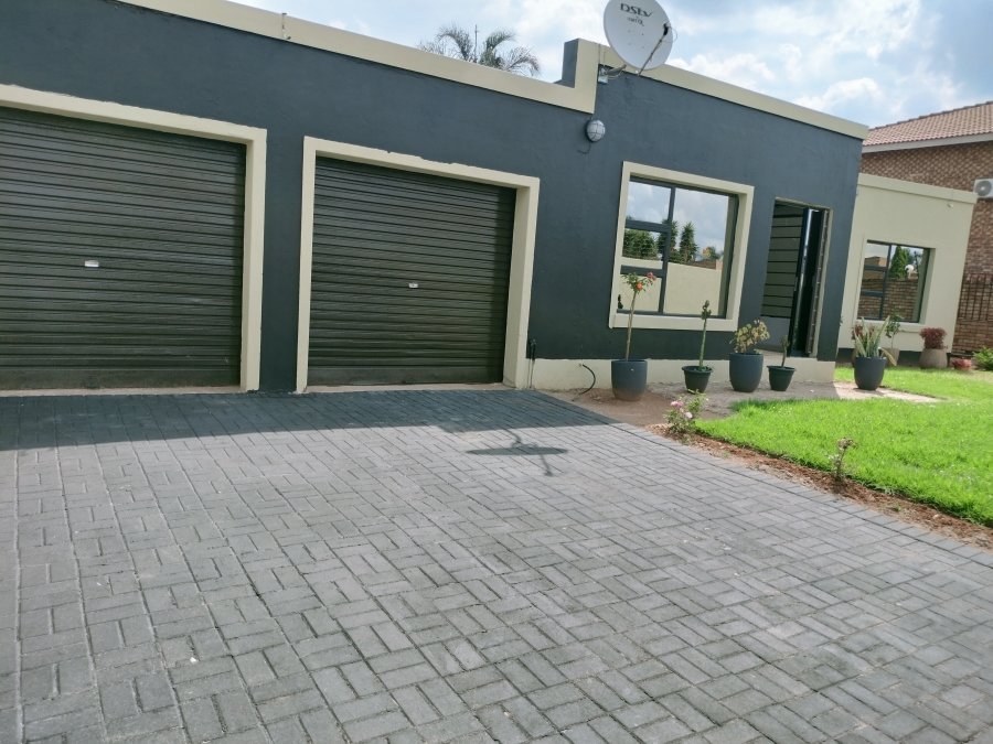 3 Bedroom Property for Sale in Reyno Ridge Mpumalanga