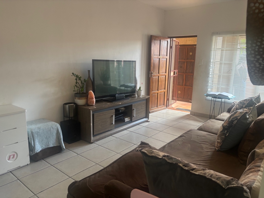 2 Bedroom Property for Sale in Nelspruit Ext 29 Mpumalanga