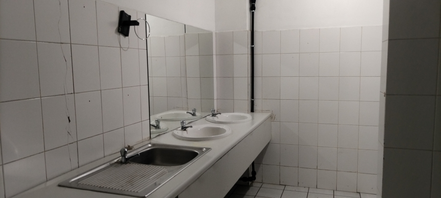 To Let Commercial Property for Rent in Nelspruit Mpumalanga