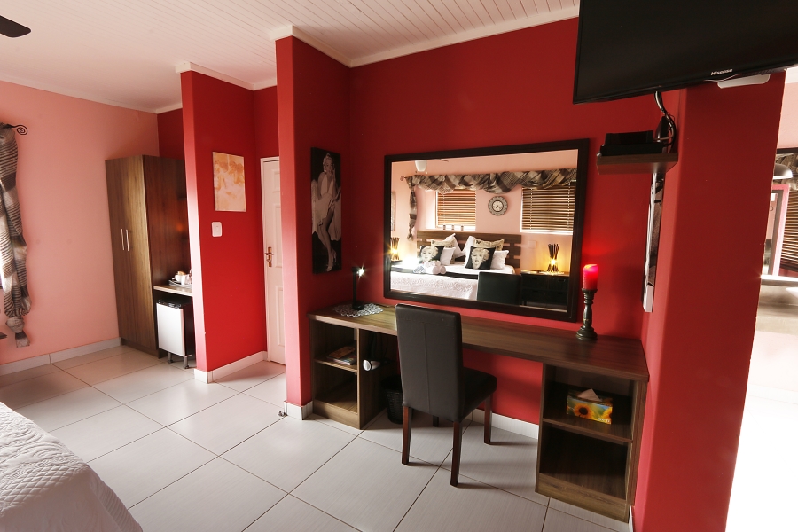 Commercial Property for Sale in West Acres Ext 2 Mpumalanga