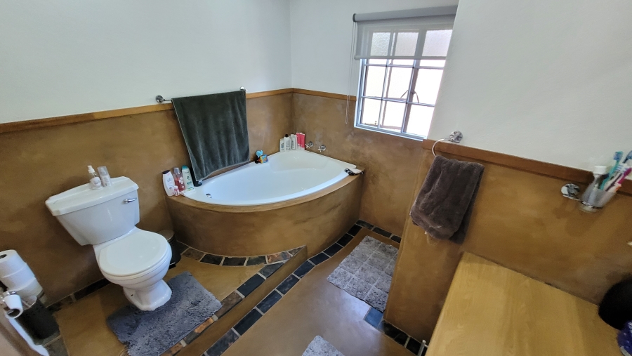 3 Bedroom Property for Sale in Nelspruit Ext 27 Mpumalanga