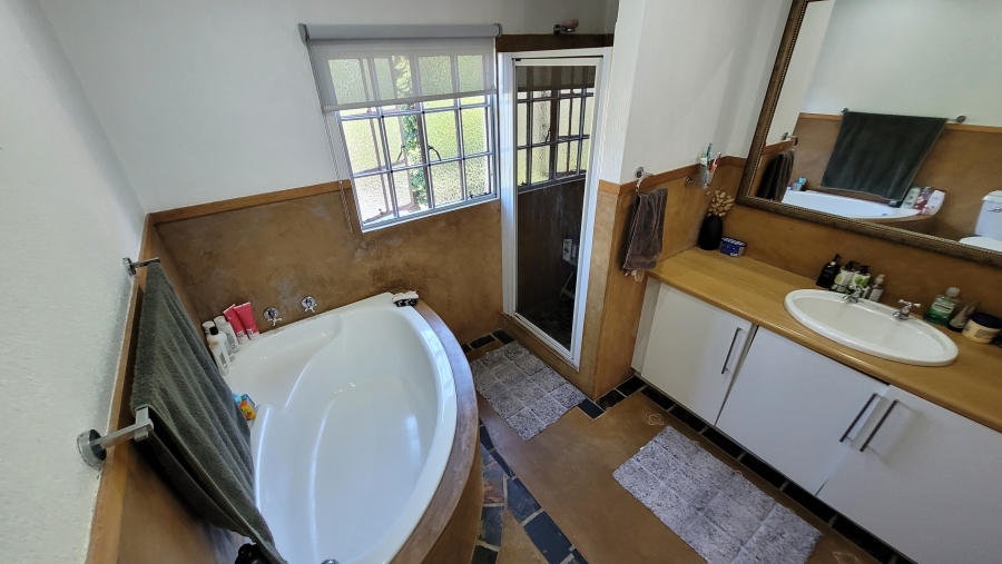 3 Bedroom Property for Sale in Nelspruit Ext 27 Mpumalanga