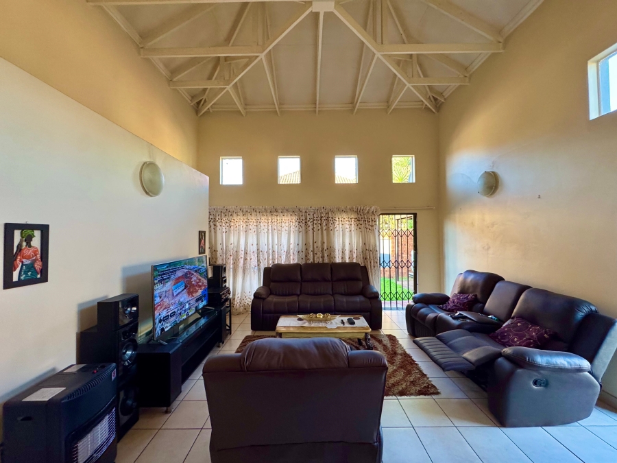3 Bedroom Property for Sale in Reyno Ridge Mpumalanga