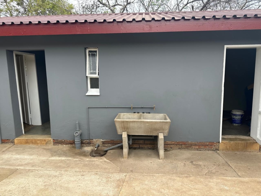 3 Bedroom Property for Sale in Komatipoort Mpumalanga