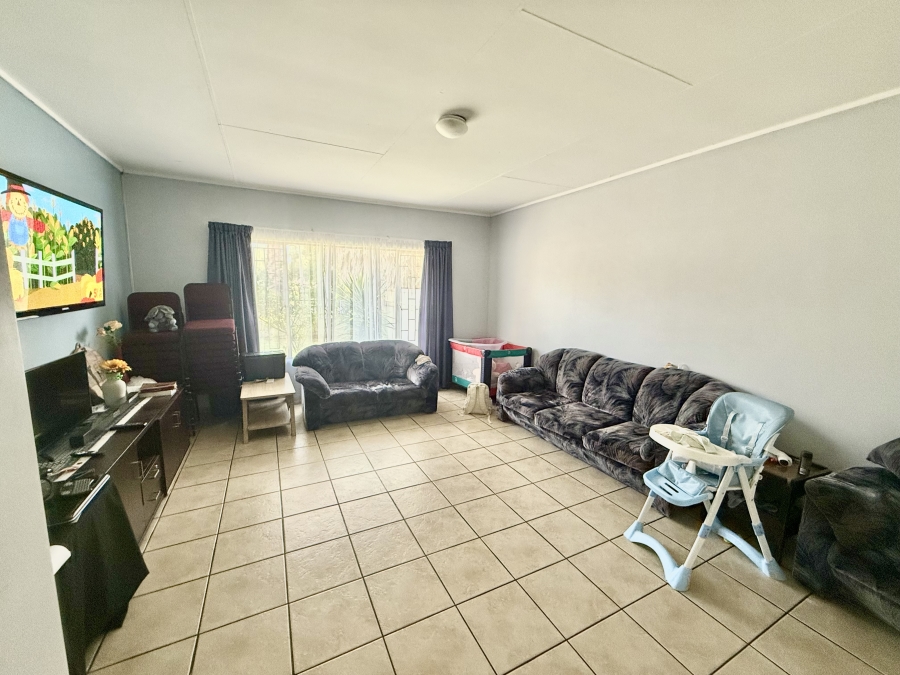 8 Bedroom Property for Sale in Secunda Mpumalanga