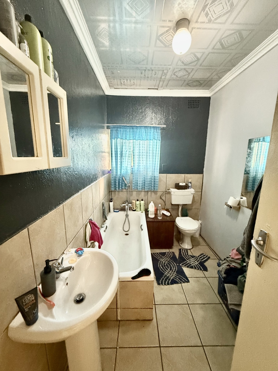 8 Bedroom Property for Sale in Secunda Mpumalanga